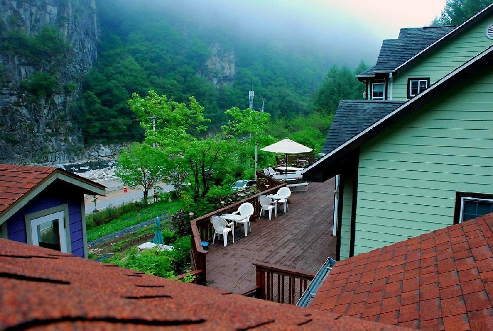 Fermata Pension Пхёнчхан Экстерьер фото